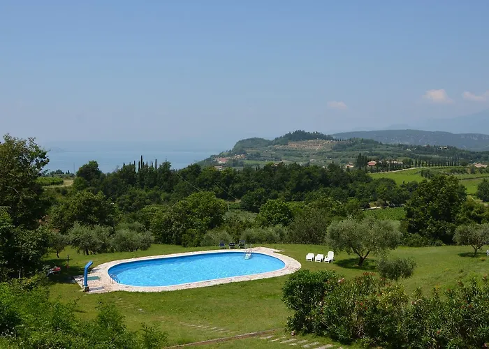 Ai Vigneti With Pool